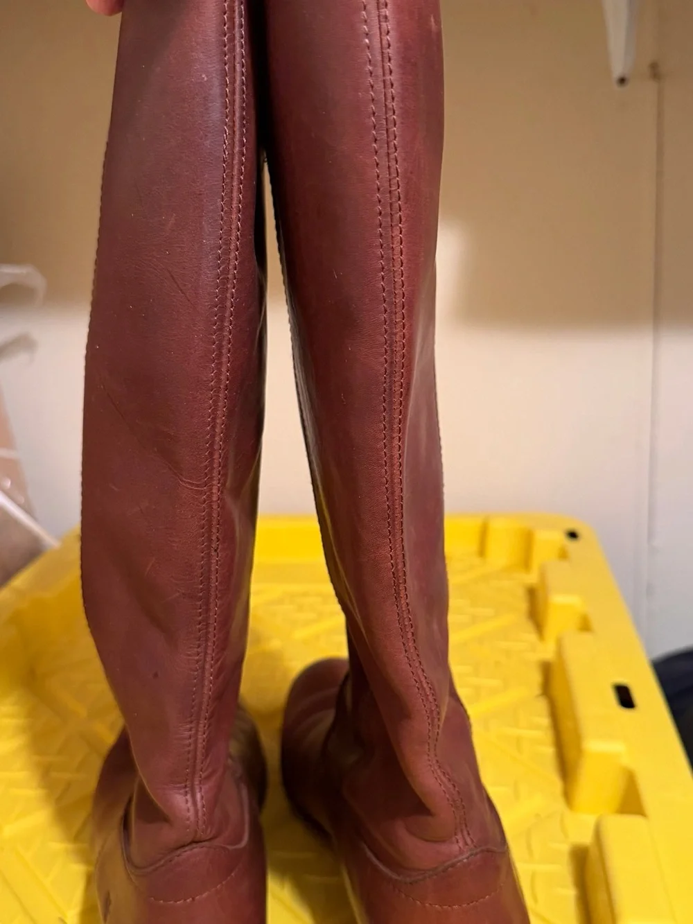 Frye Melissa Button 2 Tall Leather Riding Boots in Burgundy/Brown Womens 8.5